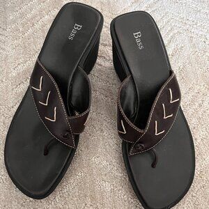 Brown Bass Wedges - great for a dressy summer outfit!